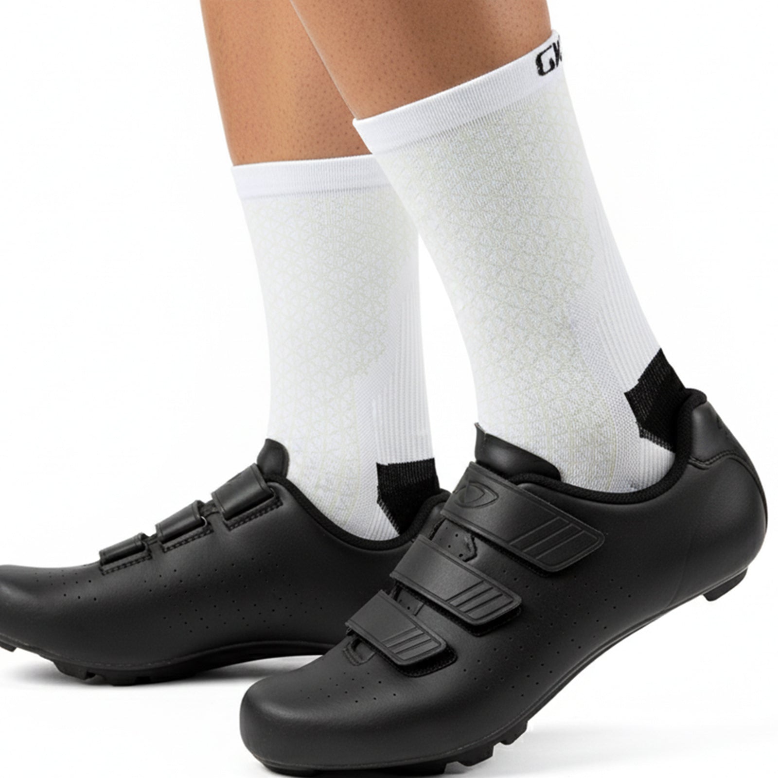 GKRQ 3D Textured Pro Cycling Socks - Classic White