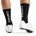 GKRQ Signature Vertical Logo Cycling Socks - black